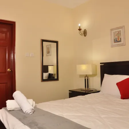 Sherry Homes Fahari II