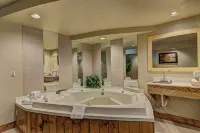 Eagle River Inn and Resort Hotel di Eagle River