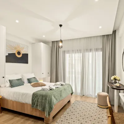 Lazuli Hermes Apartments Hotels near Europe Square