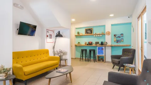 Hostal Jume - Urban Rooms in Mahon