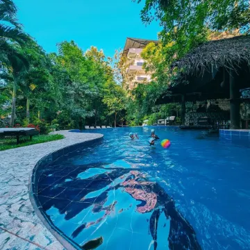 Sundaras Family Suites