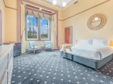 Clocktower Suites Hotels in Echuca