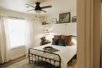 NEW! Off to the Races! Charming Cottage Close to Oaklawn Racing!