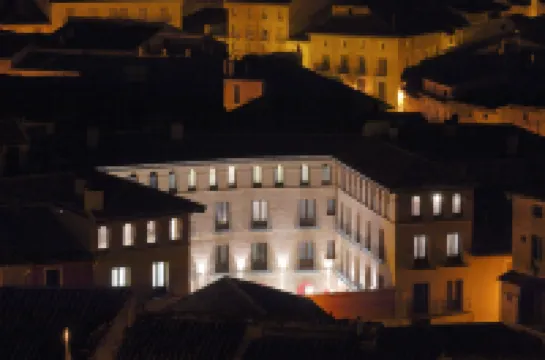 Hotel Cienbalcones Hotels in 