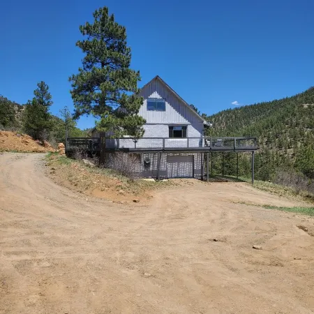 The Restin' at Weston. Quiet, Peaceful in the Sangre De Christo Mountains