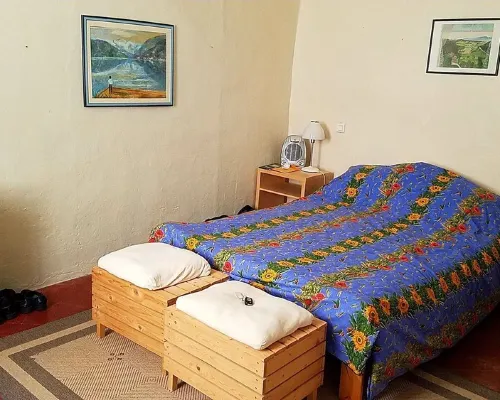 Townhouse in Center of Nyons storage for cycling &/or climbing equipment Hotels in Nyons