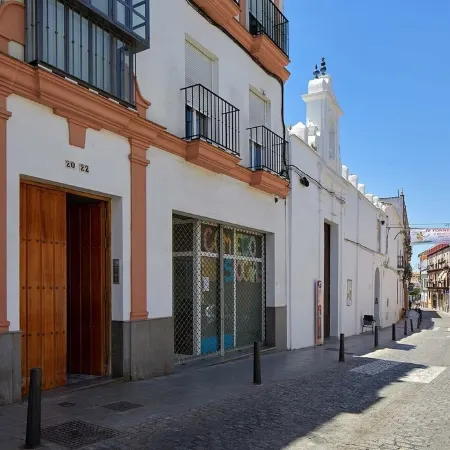 El Rico Rincón de Sanlúcar la Mayor (22km from Seville Center)