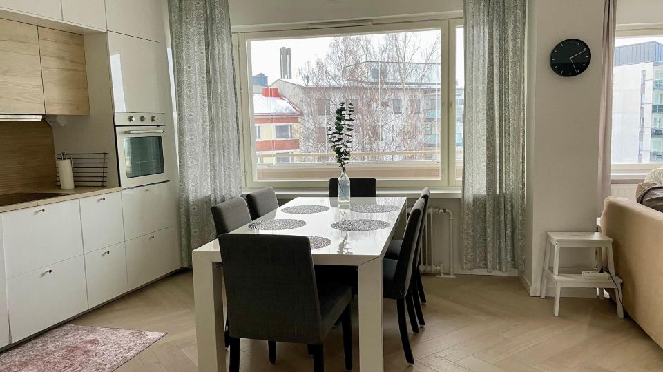 Kotimaailma Aveline 3