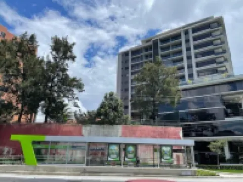 Unique Views deluxe apartment! Hotels in 