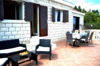 Apartment with pool, Korcula island