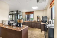 Red Roof Inn Staunton Hotels in Staunton