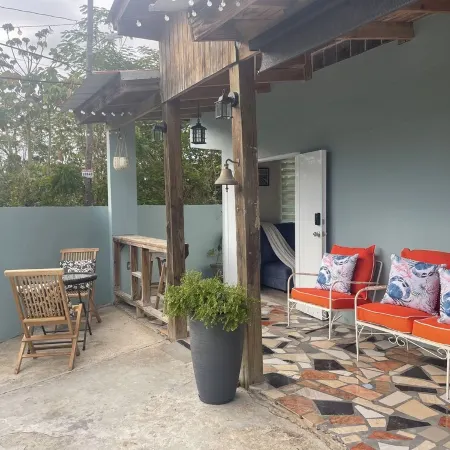 4 min walk to corcega beach or just relax in the jacuzzi!!