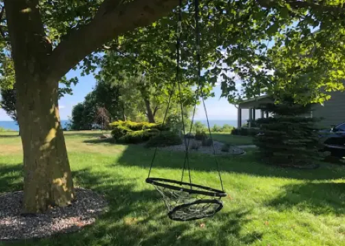 Private Waterfront Loft - an amazing lake view