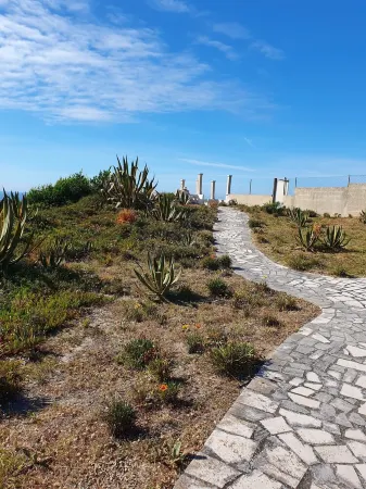 BEAUTIFUL HOLIDAY HOME NEAR PAREDES WITH POOL AND DIRECT BEACH ACCESS