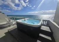 Villa Camila - Oceanfront - 4 guests - pet friendly - at Stella, Rincón