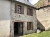 Gîte Campagne Creusoise Dans Petit Bourg Hotels in Chard