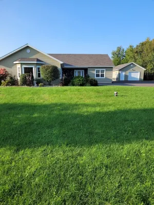 Shediac Cape, 7 miles from Parlee Beach.15 minutes from Moncton Hotels in Shediac Bridge