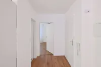 Beautiful 3-bedroom apartment in City Center. Sleeps 10. Free Wifi, Free Parking