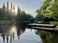 Enchanting three bedroom river front cottage