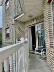 Huge spacious 4 bedroom in Newark 뉴저지 공연 예술 센터 주변 호텔