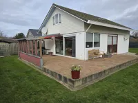 Family-Friendly Vacation Home "De Keizerskroon 102" Julianadorp, Close to the Beach