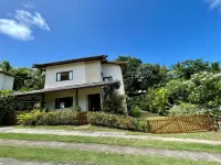 Praia do Forte, cozy house with 4 bedrooms, swimming pool, wi-fi and gourmet area,