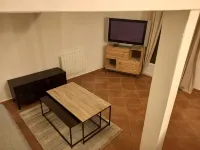 Studio Loft Avec Terrasse et Jardin Dans Exploitation Vititcole