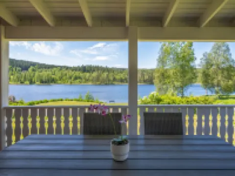 Idyllic sunny lakeside location with only 20 m to the private jetty and boat. Hotels in Sunne