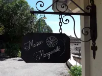 Maison de Marguerite, Studio Indépendant & Piscine Hotels in Grezels