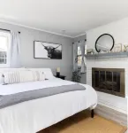 Creekside Getaway - Close to DT & Lake