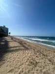 Lovely Studio at Condado, Beach Front!