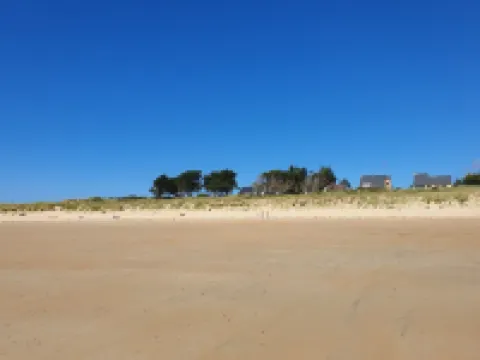 Joli Studio Neuf Proche de la Plage