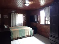 Cozy house in the best of Serra - view p Rio Ipojuca, prox center.