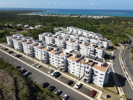 3 Bedrooms Apt. close to main beaches/ attractions Отели в г. Сарсаль