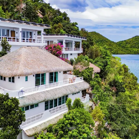 Pearl Bay Villas