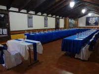 Nuestras Raíces Hotel - Museo - Restaurante - Quầy bar