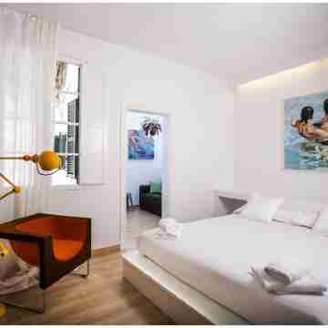 Cheap & Chic Hotel Rooms