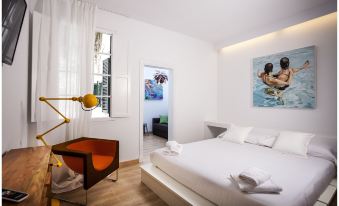 Cheap & Chic Hotel
