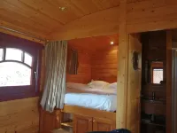 Les Roulottes de la Ferme des Chanaux - parking