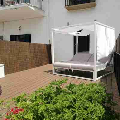 Hotel Trias Hotel Exterior