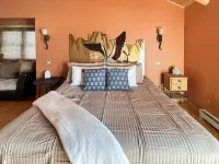 Timeless Mesa Hideaway 2 Bedroom Cabin