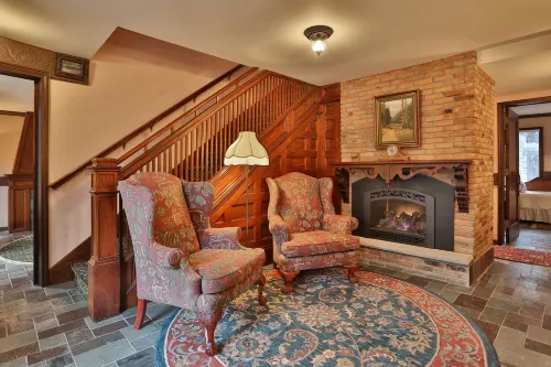 Stone Chalet Bed & Breakfast Inn - Balkon