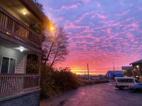 Ocean Suites Motel Hotels in Smith River
