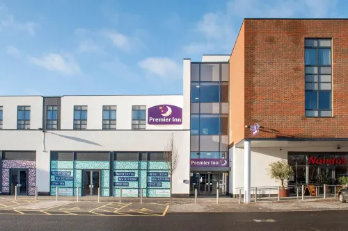 Premier Inn Trowbridge - Wifi
