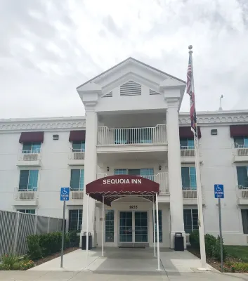 Sequoia Inn Hotels in Hanford