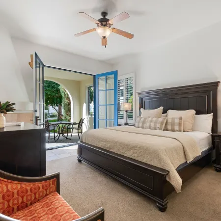 Deluxe King Casita 1 Bedroom Condo by RedAwning