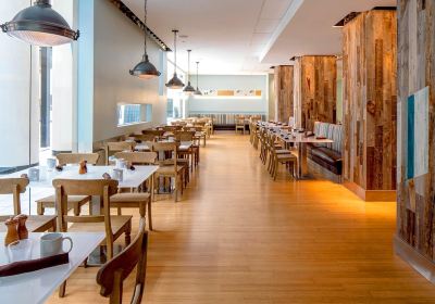 レストラン ハイアット リージェンシー インディアナポリス アット ステート キャピトルの写真