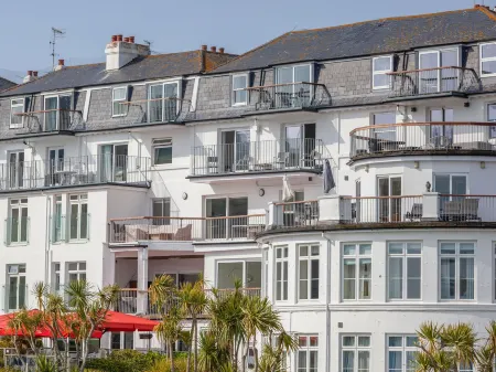 32 the Salcombe Отели рядом с достопримечательностью «Torcross Beach»