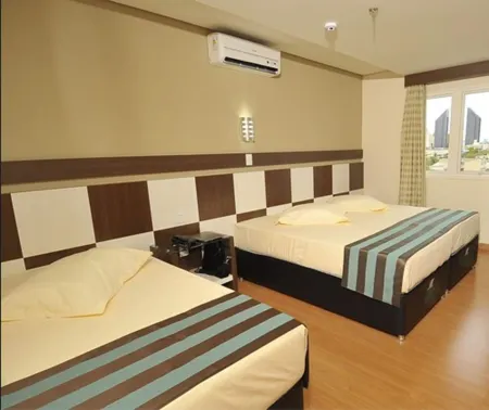 Hotel Maestro Premium Cascavel