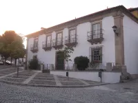 Solar Dos Correia Alves Hotels in Quintela